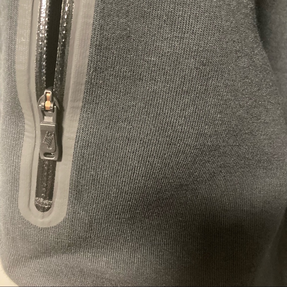 Nike Jacket - Picture 6 of 7